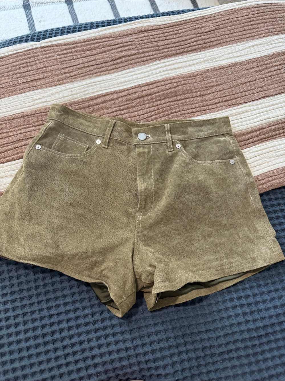 Blank NYC Olive Green suede Women's Shorts